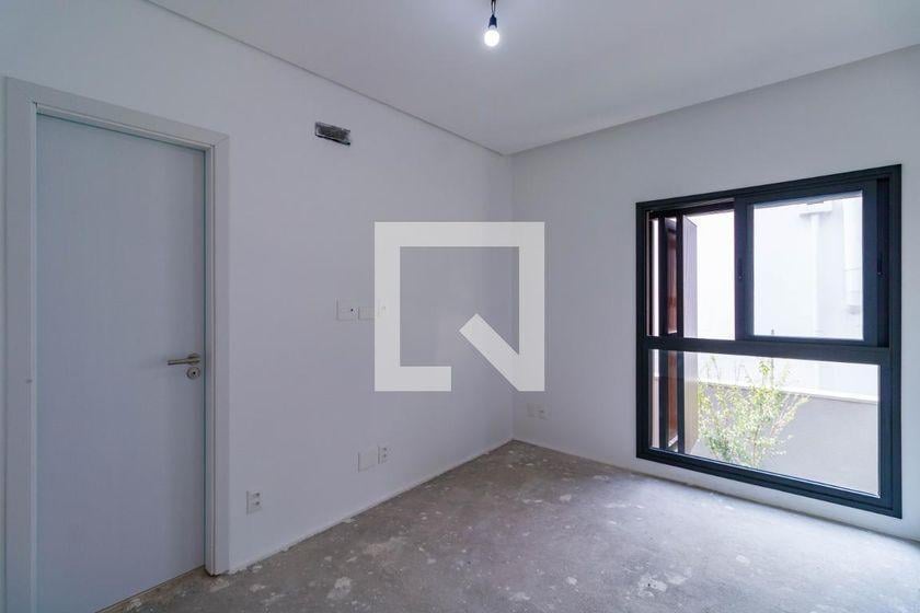Casa à Venda – Real Parque, 5 Quartos, 707 m² – São Paulo
