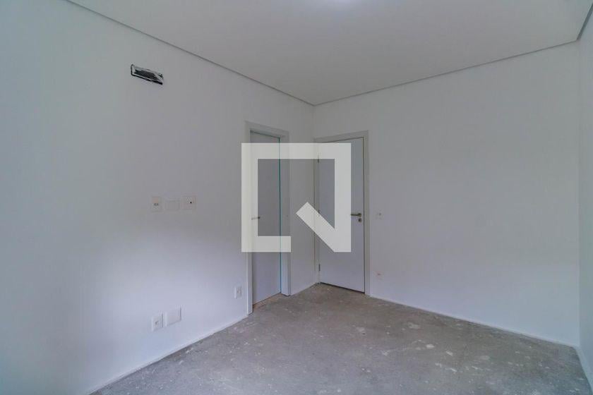 Casa à Venda – Real Parque, 5 Quartos, 707 m² – São Paulo