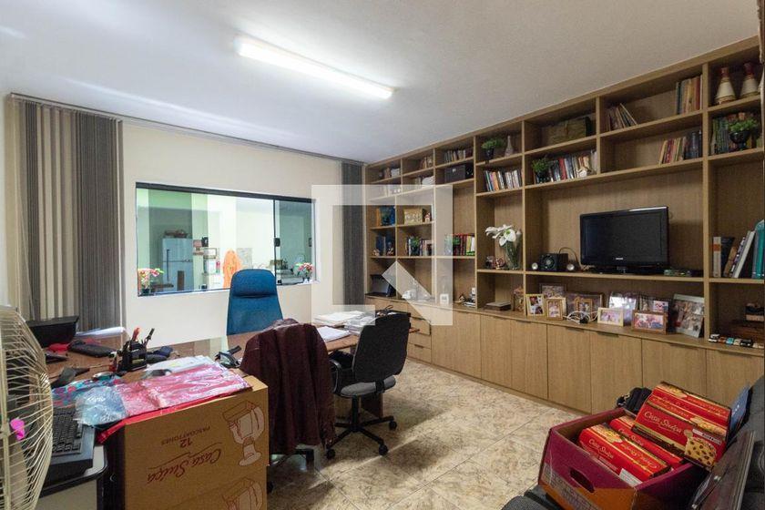 Casa à Venda – Ponte Rasa, 4 Quartos, 550 m² – São Paulo
