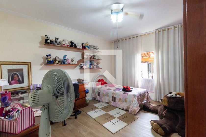 Casa à Venda – Ponte Rasa, 4 Quartos, 550 m² – São Paulo