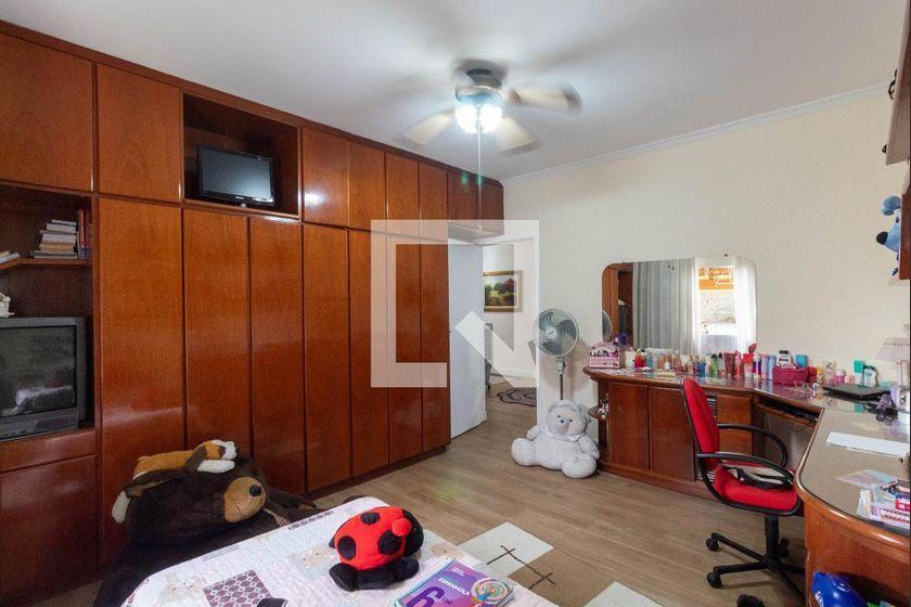 Casa à Venda – Ponte Rasa, 4 Quartos, 550 m² – São Paulo