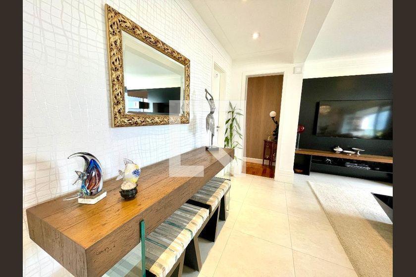 Apartamento à Venda – Vila Romana, 3 Quartos, 186 m² – São Paulo
