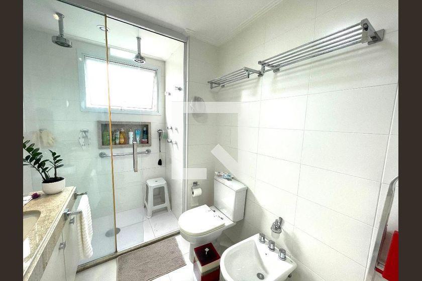 Apartamento à Venda – Vila Romana, 3 Quartos, 186 m² – São Paulo