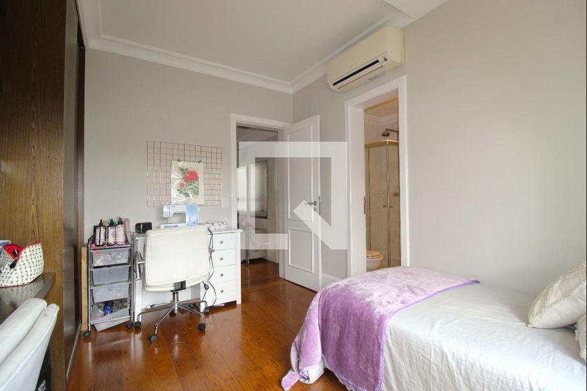 Apartamento à Venda – Moema, 4 Quartos, 257 m² – São Paulo