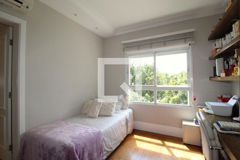 Apartamento à Venda – Moema, 4 Quartos, 257 m² – São Paulo