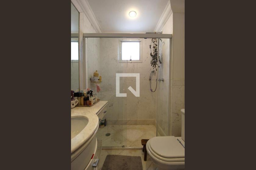 Apartamento à Venda – Moema, 4 Quartos, 257 m² – São Paulo
