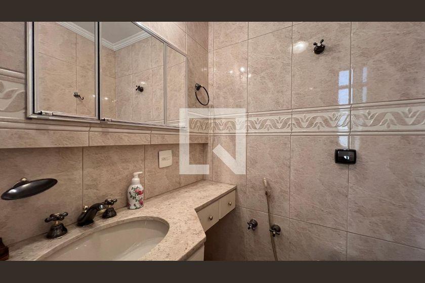 Apartamento à Venda – Jardim Paulista, 3 Quartos, 225 m² – São Paulo