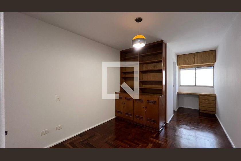 Apartamento à Venda – Jardim Paulista, 3 Quartos, 225 m² – São Paulo