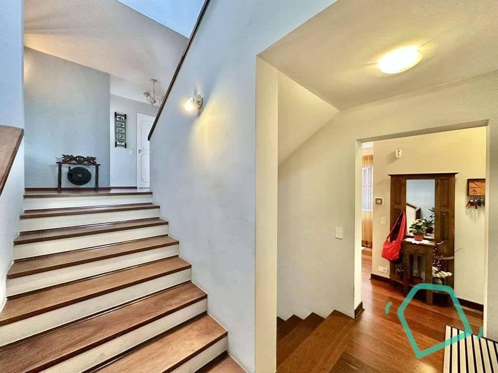 Casa com 4 dormitórios à venda, 228 m² por R$ 1.100.000,00 – Jardim Jussara – São Paulo/SP