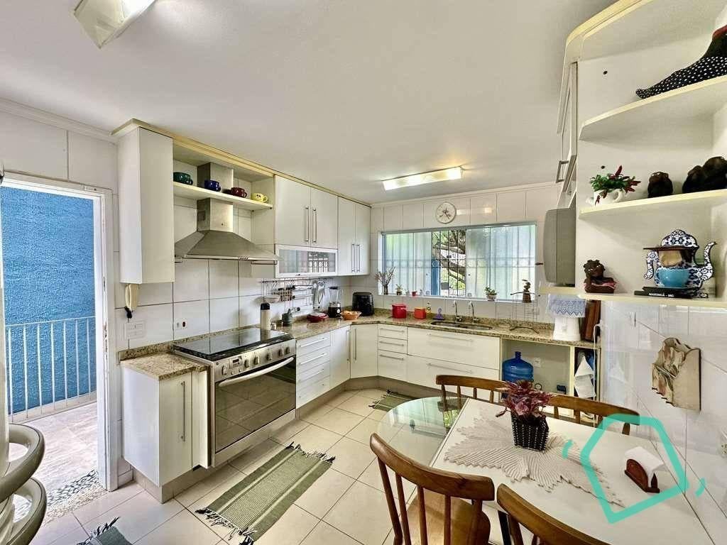 Casa com 4 dormitórios à venda, 228 m² por R$ 1.100.000,00 – Jardim Jussara – São Paulo/SP