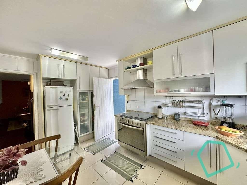 Casa com 4 dormitórios à venda, 228 m² por R$ 1.100.000,00 – Jardim Jussara – São Paulo/SP