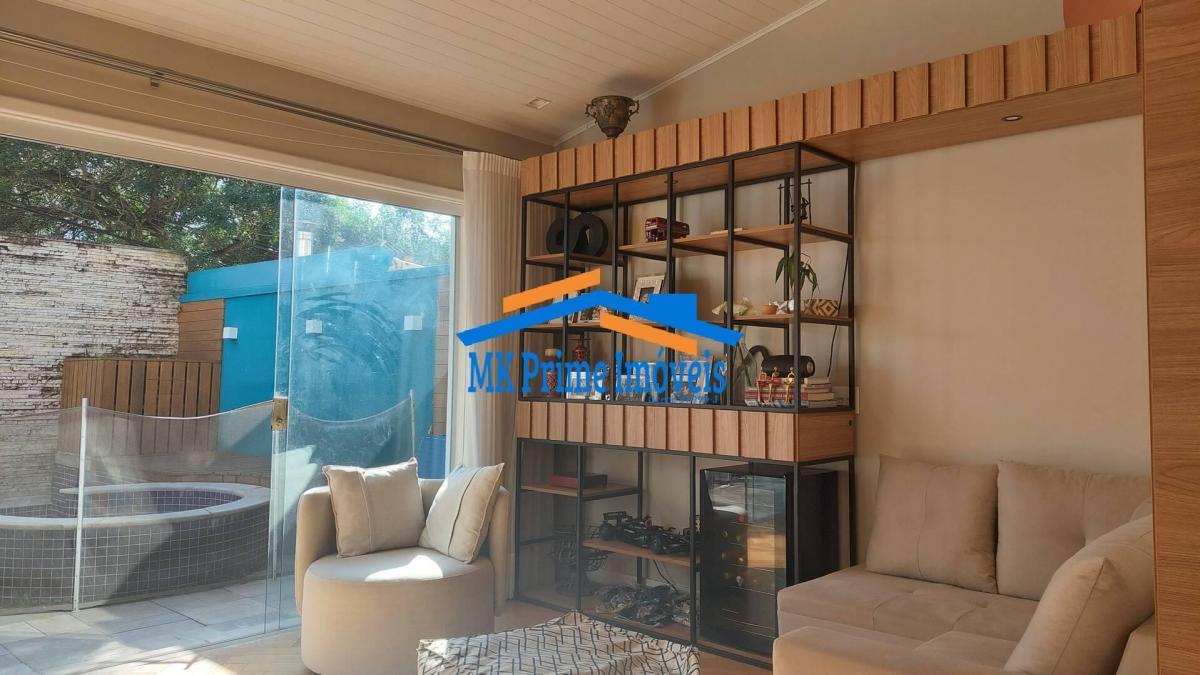 Sobrado c/ 250m², 3 Suítes, Piscina, Área Gourmet – Parque dos Príncipes/SP