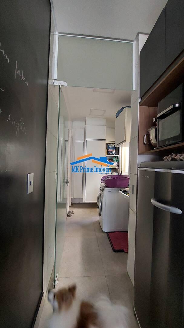 Sobrado c/ 250m², 3 Suítes, Piscina, Área Gourmet – Parque dos Príncipes/SP