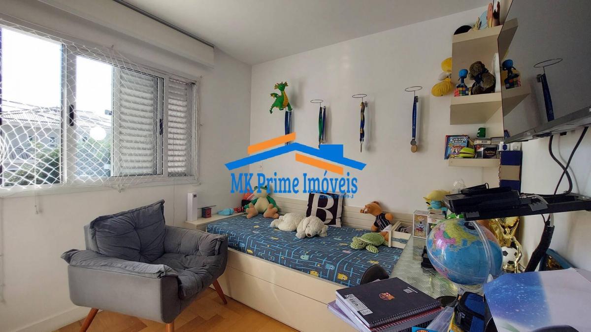 Sobrado c/ 250m², 3 Suítes, Piscina, Área Gourmet – Parque dos Príncipes/SP