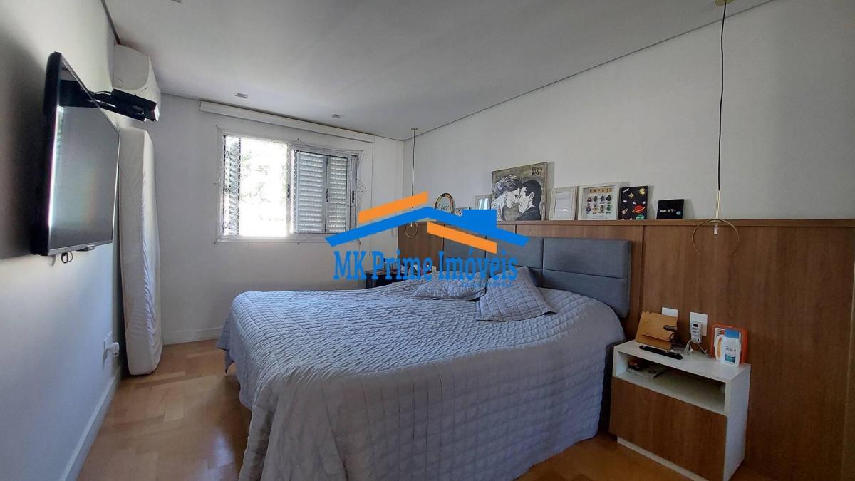 Sobrado c/ 250m², 3 Suítes, Piscina, Área Gourmet – Parque dos Príncipes/SP