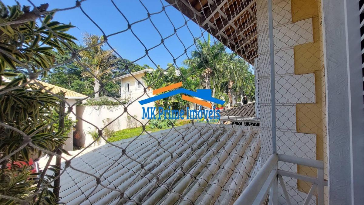 Sobrado c/ 250m², 3 Suítes, Piscina, Área Gourmet – Parque dos Príncipes/SP