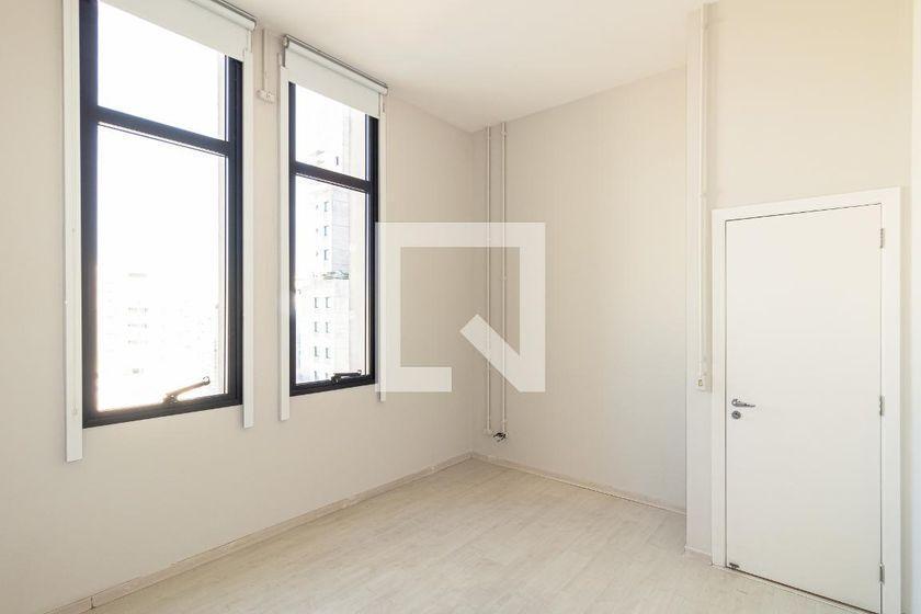 Apartamento à Venda – Itaim Bibi, 2 Quartos, 127 m² – São Paulo