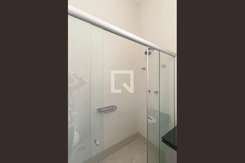 Apartamento à Venda – Itaim Bibi, 2 Quartos, 127 m² – São Paulo