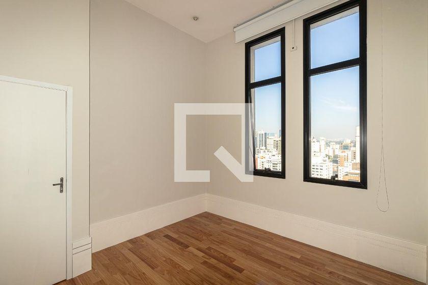 Apartamento à Venda – Itaim Bibi, 2 Quartos, 127 m² – São Paulo