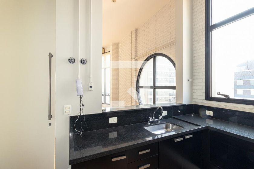 Apartamento à Venda – Itaim Bibi, 2 Quartos, 127 m² – São Paulo