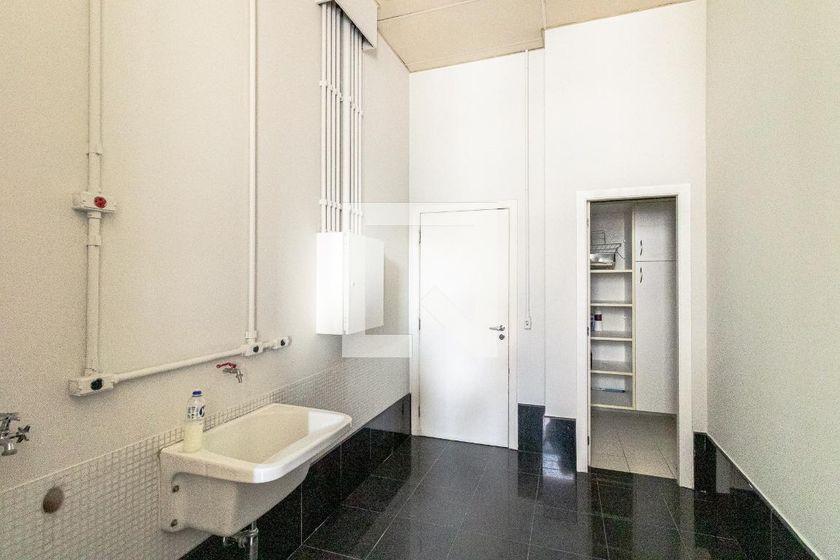 Apartamento à Venda – Itaim Bibi, 2 Quartos, 127 m² – São Paulo