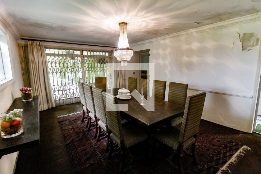 Casa à Venda – Jardim Guedala, 5 Quartos, 800 m² – São Paulo