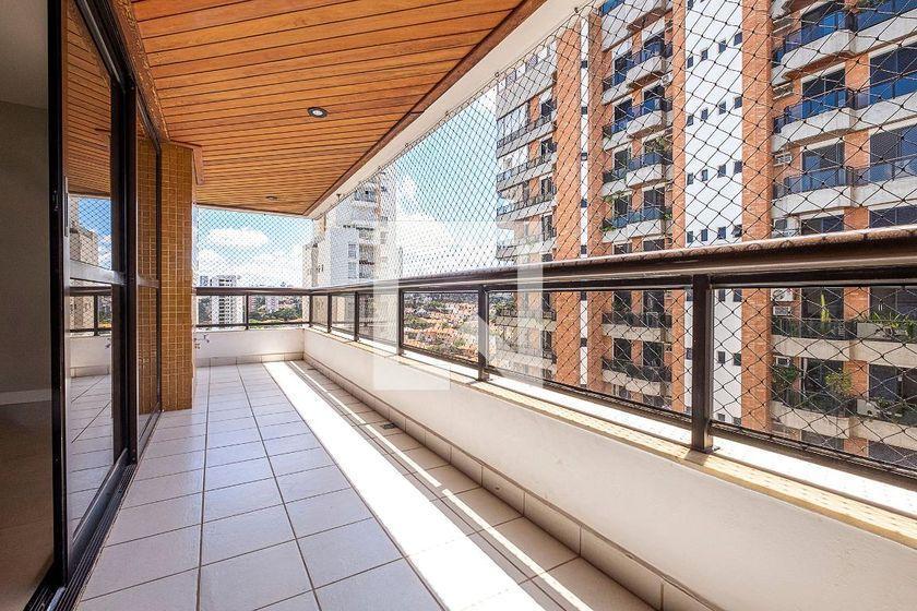 Apartamento à Venda – Vila Madalena, 3 Quartos, 335 m² – São Paulo