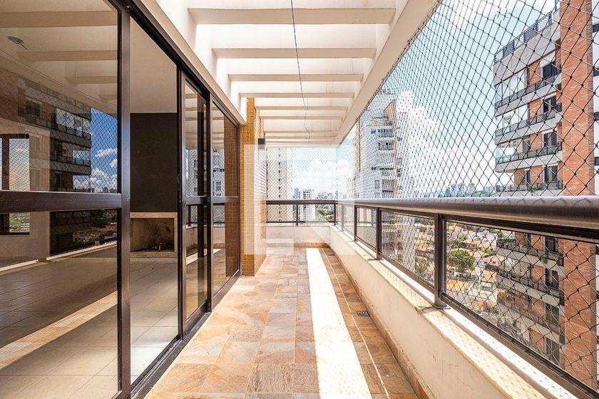 Apartamento à Venda – Vila Madalena, 3 Quartos, 335 m² – São Paulo