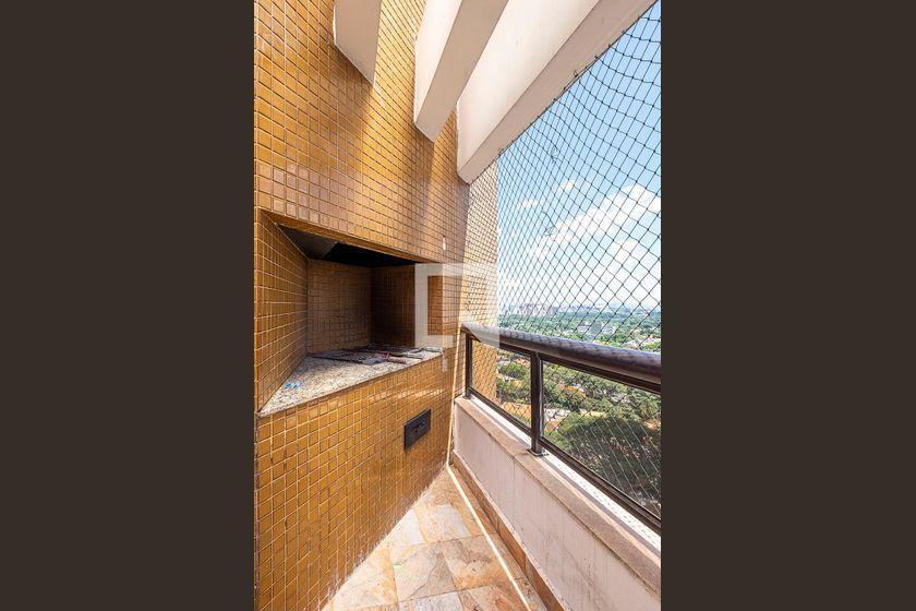 Apartamento à Venda – Vila Madalena, 3 Quartos, 335 m² – São Paulo