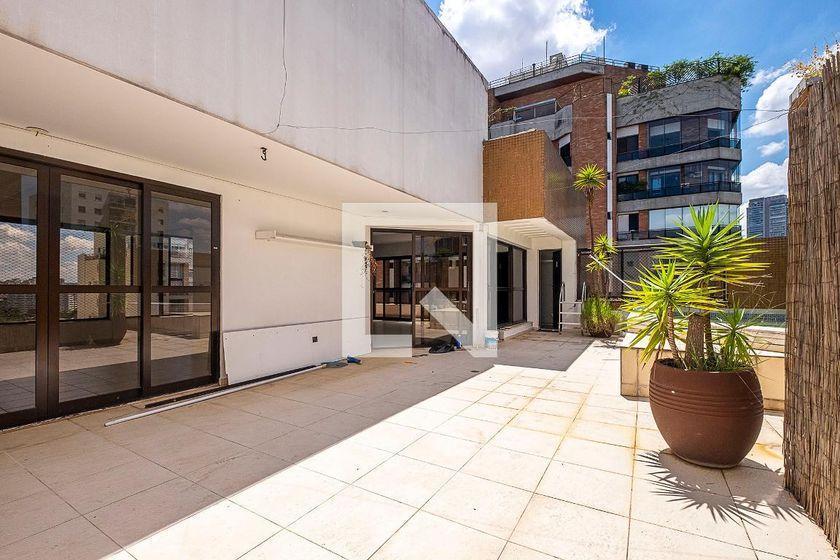 Apartamento à Venda – Vila Madalena, 3 Quartos, 335 m² – São Paulo