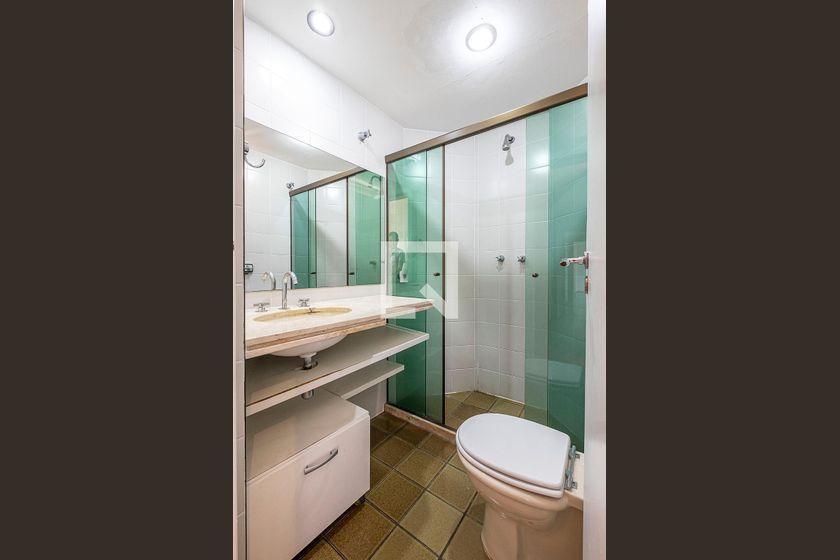 Apartamento à Venda – Vila Madalena, 3 Quartos, 335 m² – São Paulo