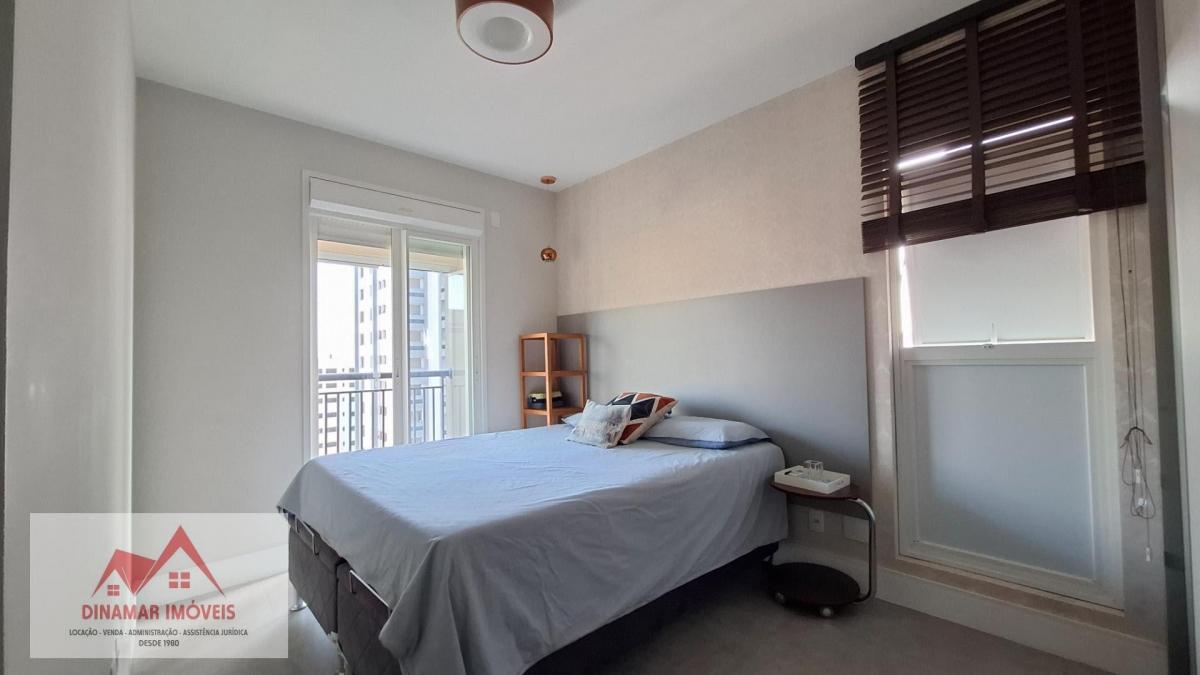 Venda Apartamento na Saúde com 3 quartos, 1 Suí…