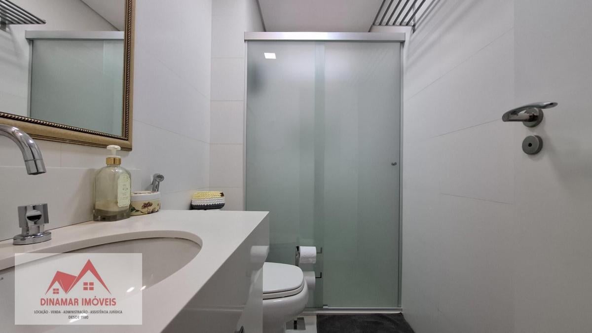 Venda Apartamento na Saúde com 3 quartos, 1 Suí…