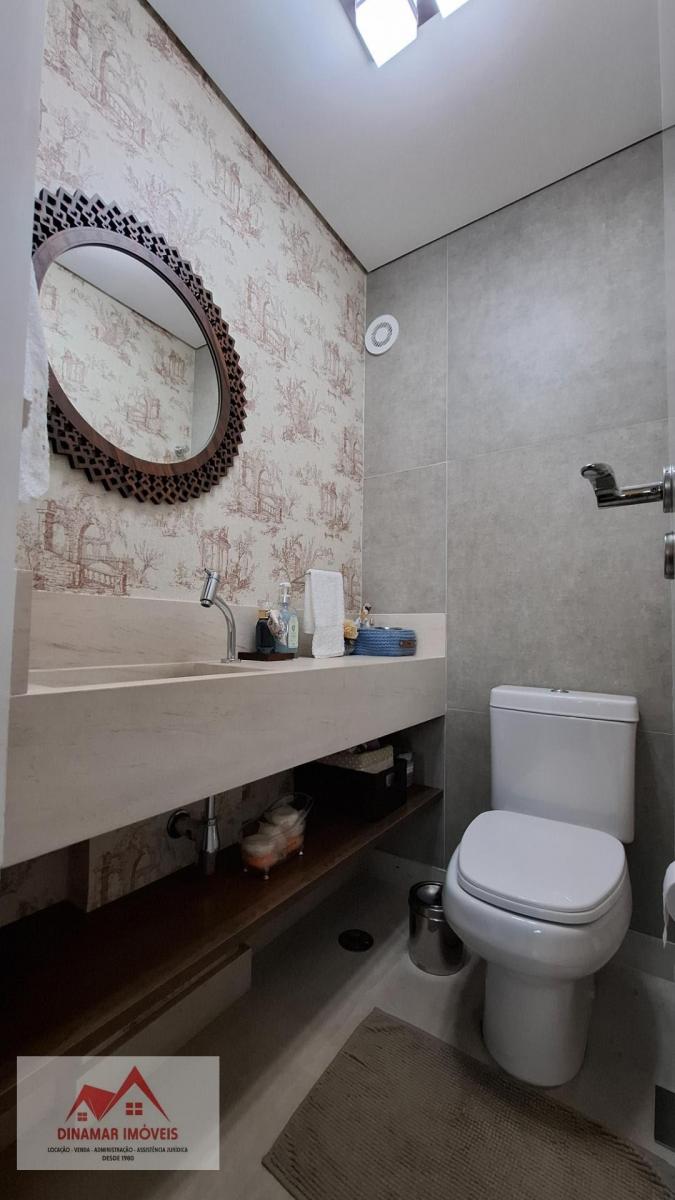 Venda Apartamento na Saúde com 3 quartos, 1 Suí…