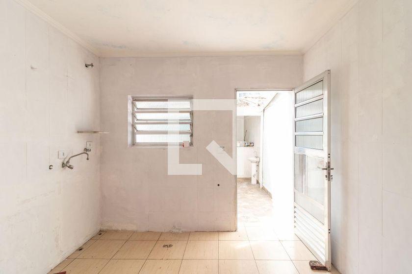 Casa à Venda – Vila Romana, 2 Quartos, 100 m² – São Paulo