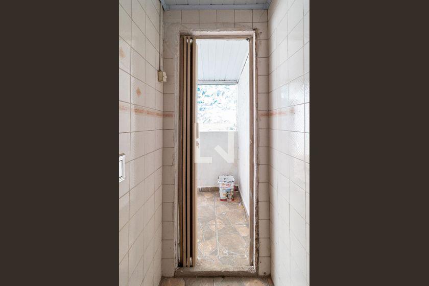 Casa à Venda – Vila Romana, 2 Quartos, 100 m² – São Paulo