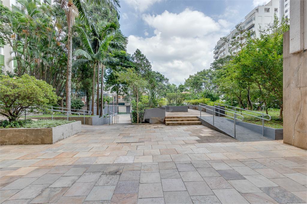 Apartamento com 3 quartos à venda em Santo Amaro – SP