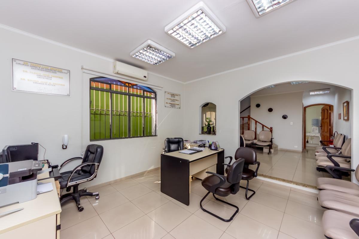 Funcional casa tipo para venda em Saúde com 5 quartos, sendo 1 suíte, 261m² – remaxfront#WWV60