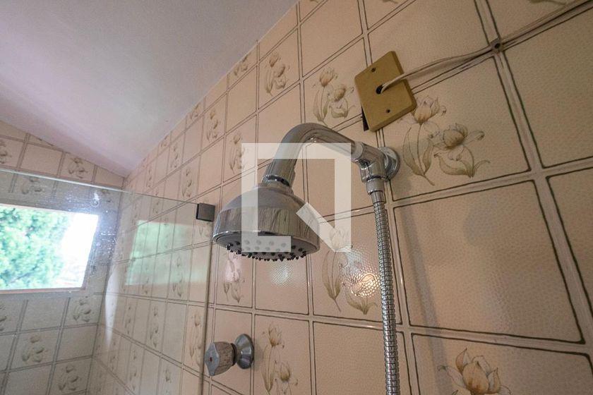 Casa à Venda – Alto de Pinheiros, 4 Quartos, 380 m² – São Paulo