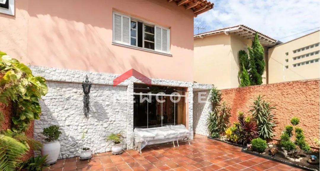 Casa em Avenida Iraí – Indianópolis – São Paulo/SP