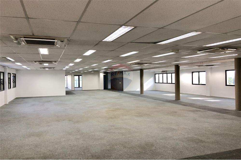 IMOVEL COMERCIAL- REGIAO NOBRE ZONA NORTE – AV. BRAS LEME – 2.000M2