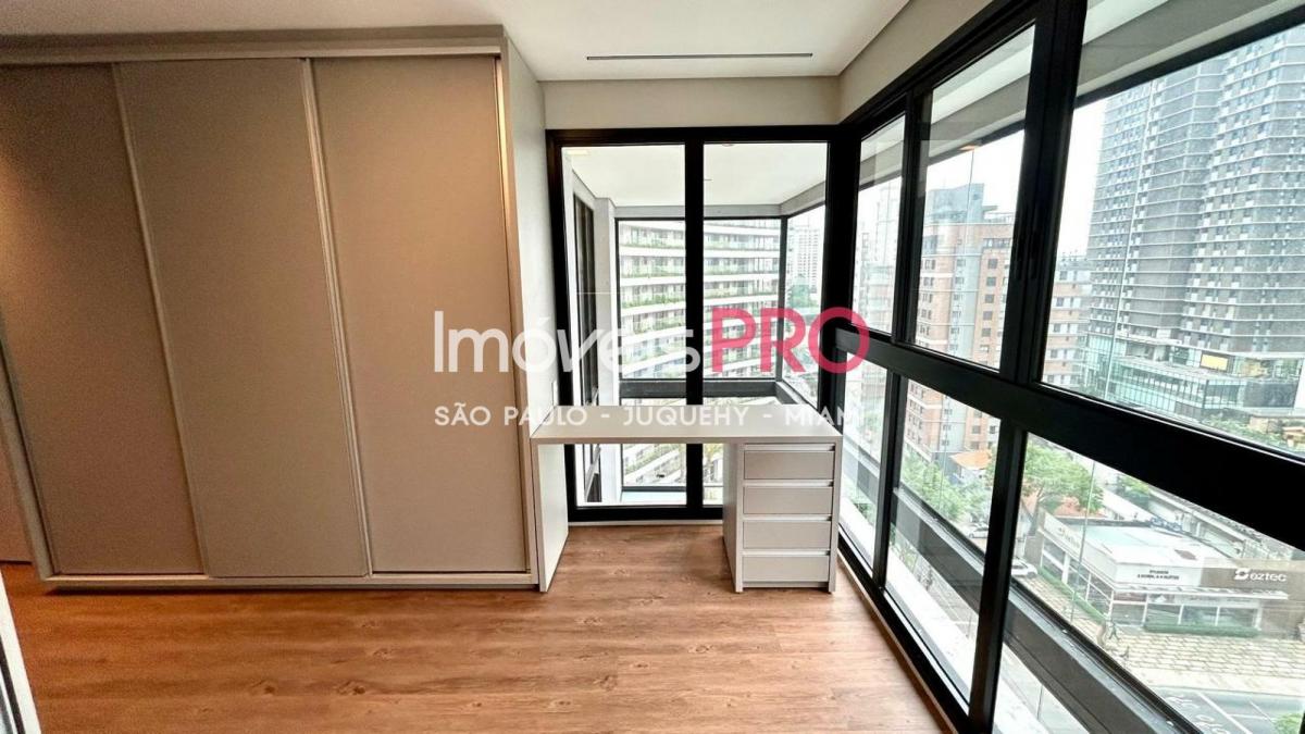Apartamento Duplex de 106 m2 proximo Parque Ibirapuera e pq bicicletas em Moema