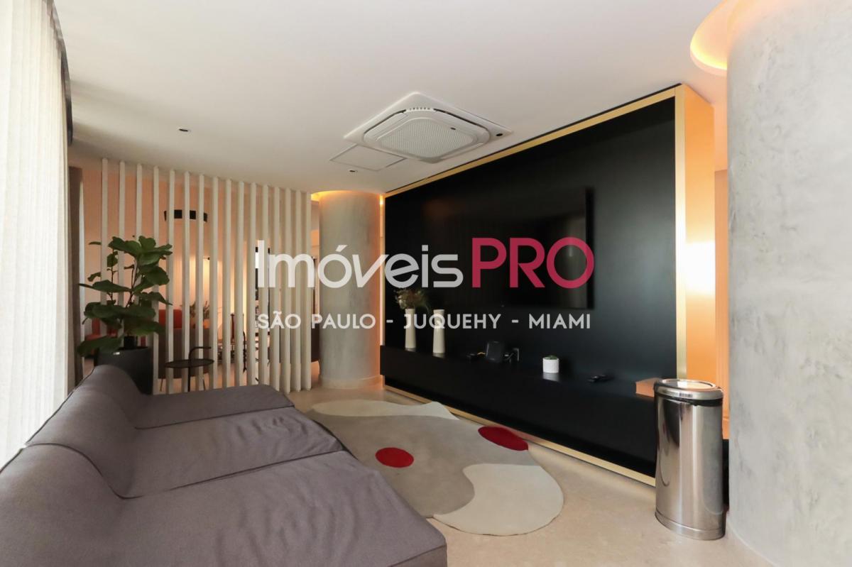 Apartamento Duplex de 106 m2 proximo Parque Ibirapuera e pq bicicletas em Moema