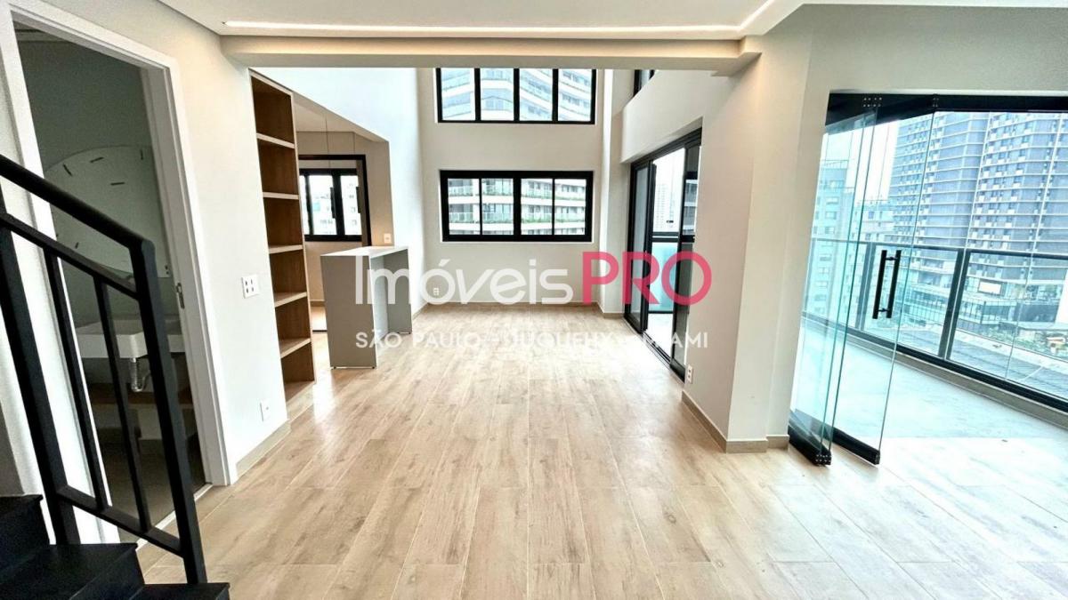 Apartamento Duplex de 106 m2 proximo Parque Ibirapuera e pq bicicletas em Moema
