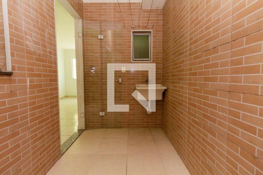 Casa à Venda – Artur Alvim, 2 Quartos, 72 m² – São Paulo