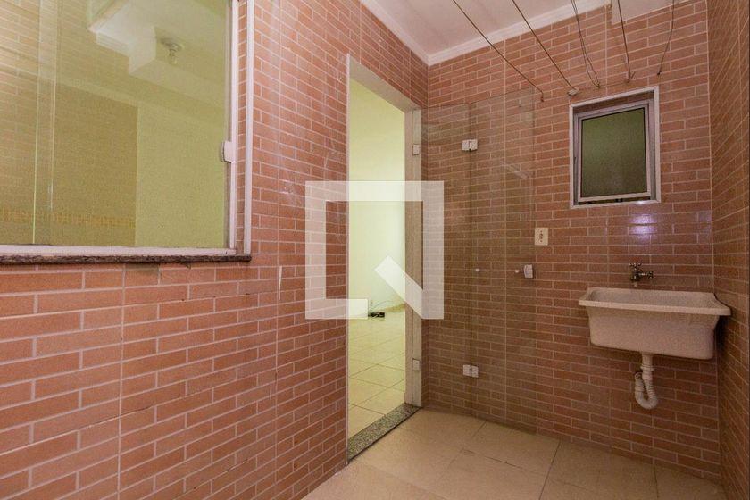 Casa à Venda – Artur Alvim, 2 Quartos, 72 m² – São Paulo
