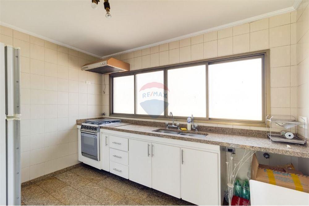 Cobertura com 5 dormitórios à venda, 850 m² Moema fora de rota