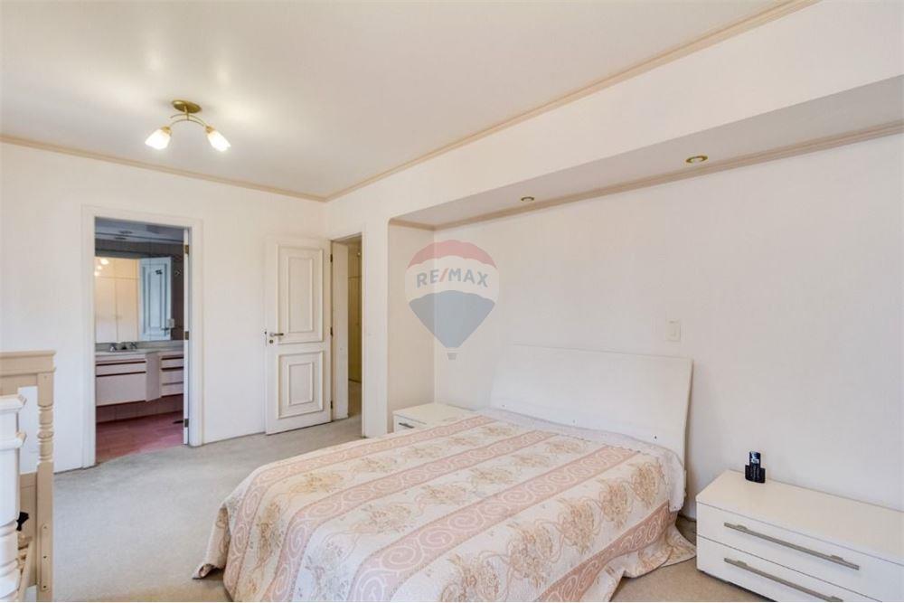 Cobertura com 5 dormitórios à venda, 850 m² Moema fora de rota