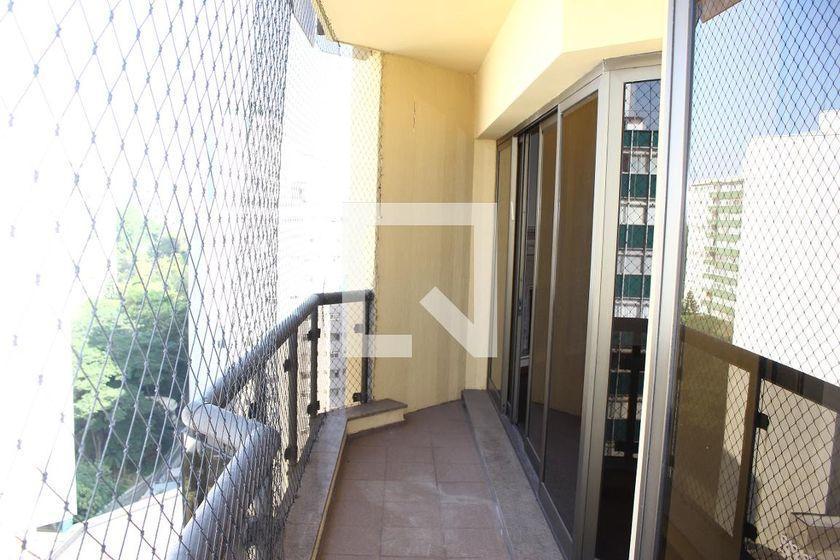 Apartamento à Venda – Santa Cecília, 2 Quartos, 270 m² – São Paulo