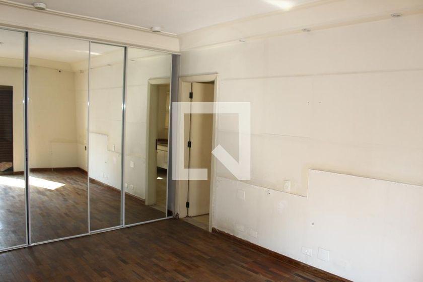 Apartamento à Venda – Santa Cecília, 2 Quartos, 270 m² – São Paulo
